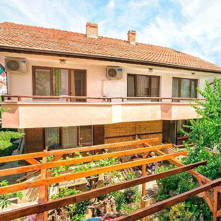 Holiday House Gendar, Chernomorets Esterno foto