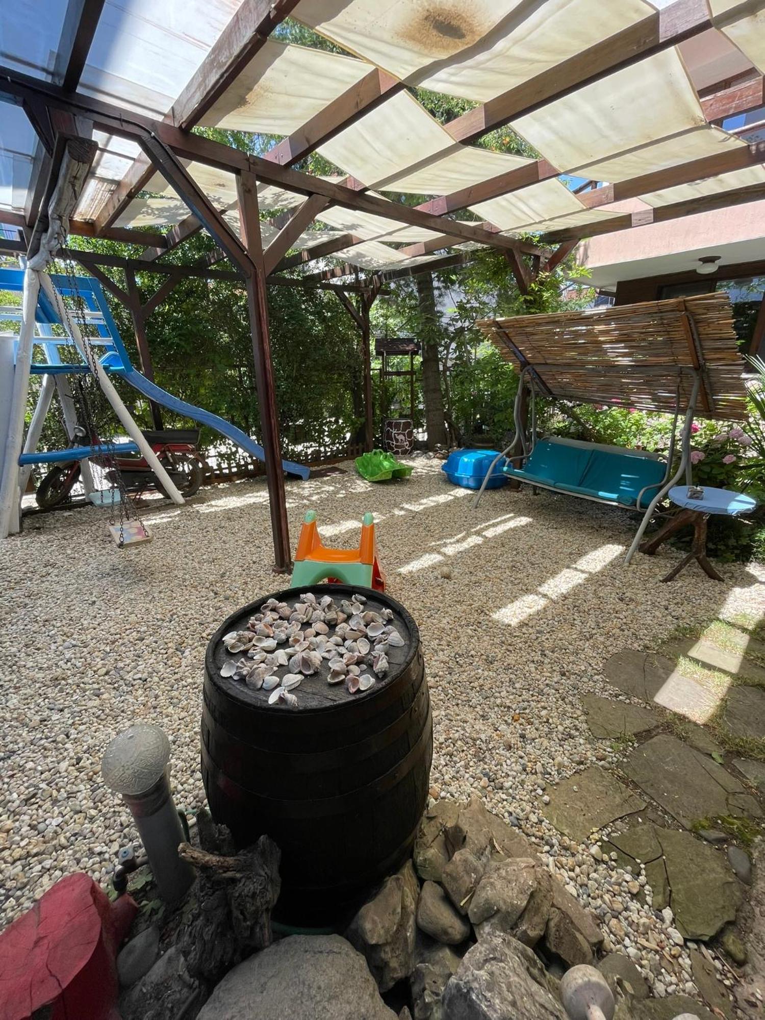Holiday House Gendar, Chernomorets Esterno foto